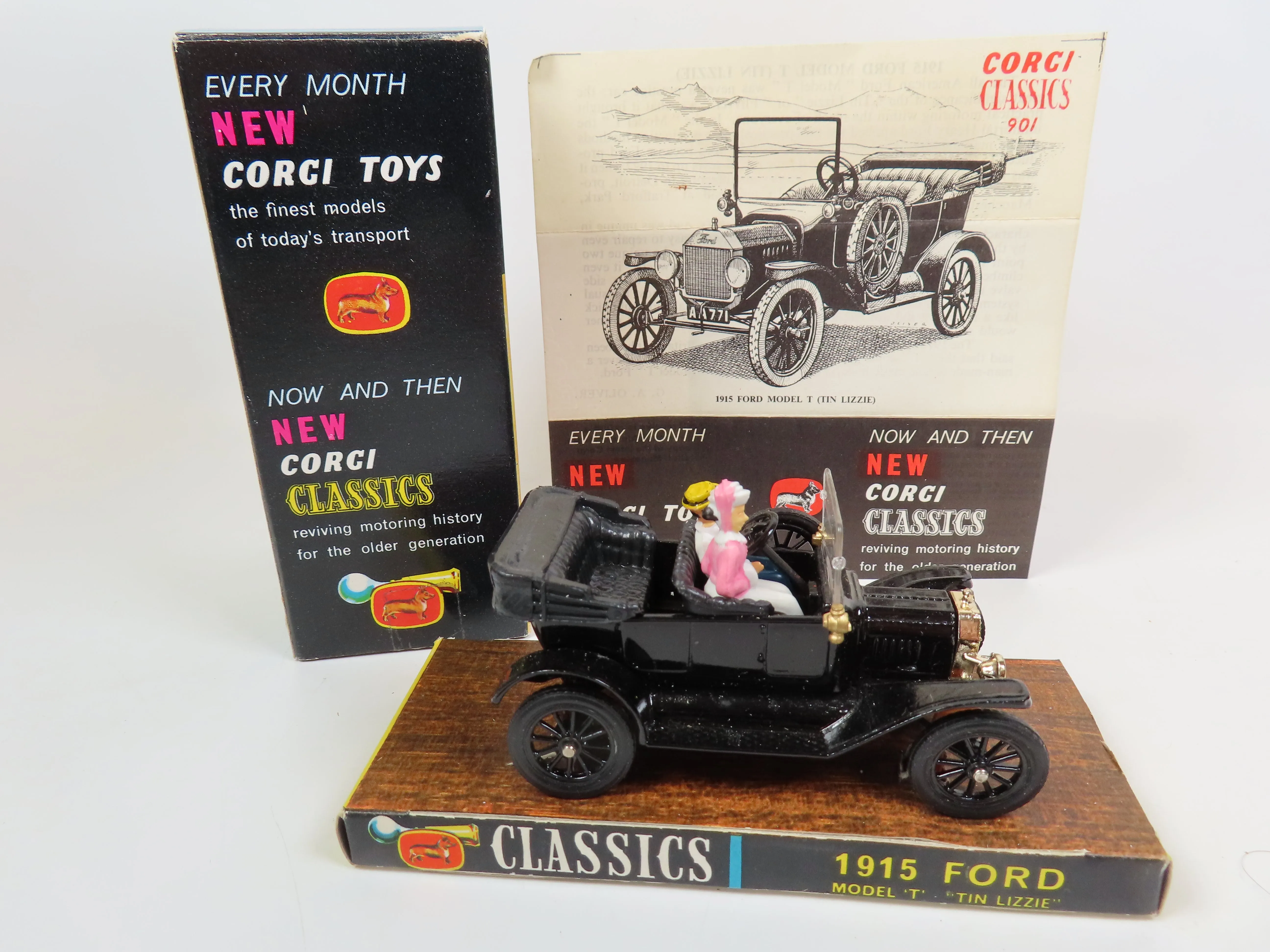Corgi Classics 901  - 1915 Ford Model T Tin Lizzie - Mint boxed.