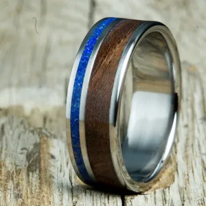 Walnut wood ring with single Lapis lazuli stone inlay